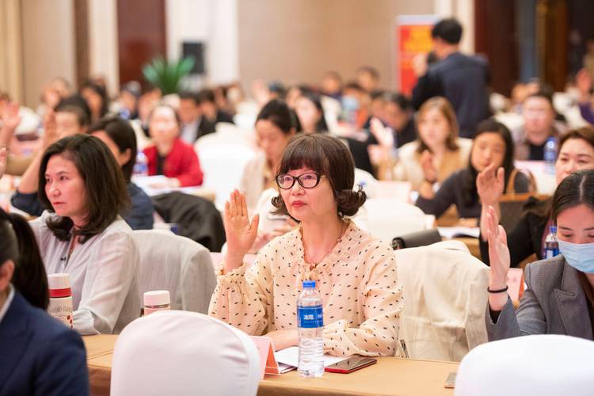 笑料满载:笑话大全精选